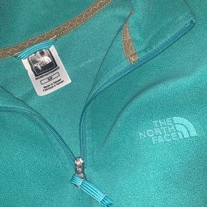 TNF Pullover